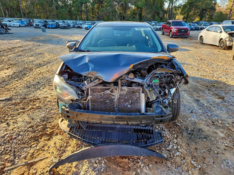 Photo 5 from auction – 2015 TOYOTA COROLLA L with VIN 5YFBURHEXFP272796