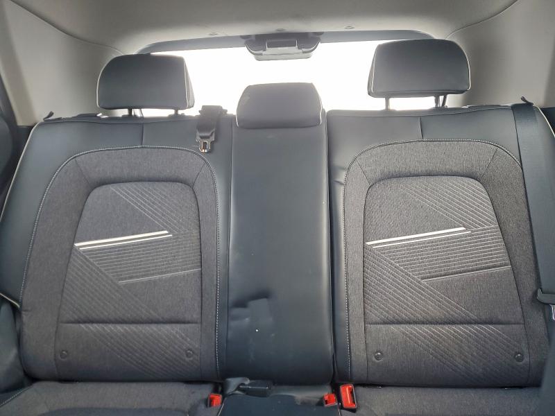Photo 10 from auction – 2023 HYUNDAI VENUE with VIN KMHRC8A3XPU233226