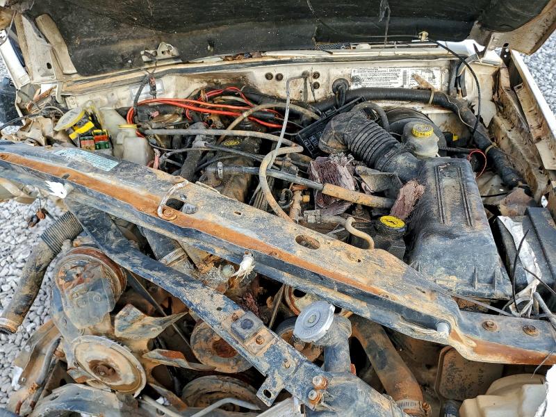 Photo 12 from auction – 1996 JEEP CHEROKEE C with VIN 1J4FT78S7TL166903