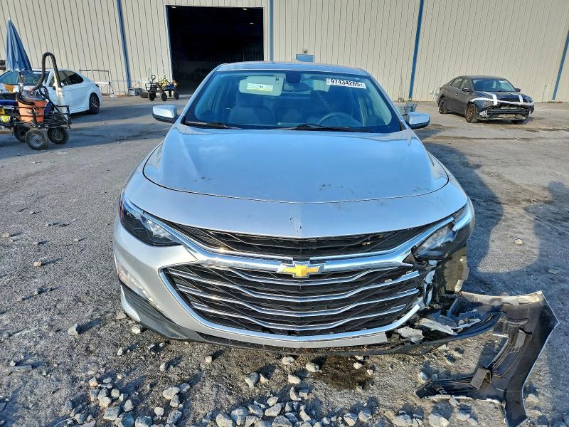 Photo 5 from auction – 2021 CHEVROLET MALIBU LT with VIN 1G1ZD5ST4MF073335