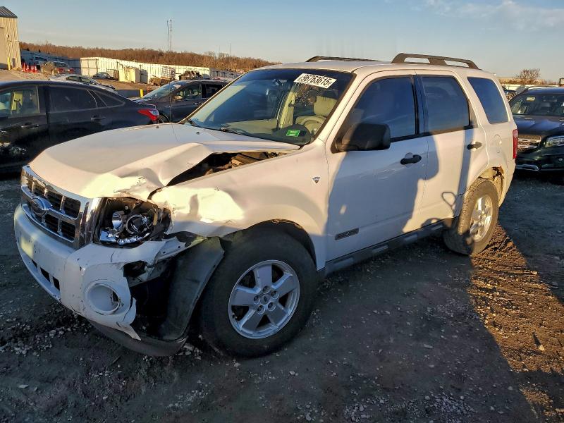 صورة رقم 1 من المزاد - 2008 FORD ESCAPE XLT مع VIN 1FMCU03158KA88223