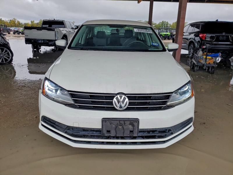 Photo 5 from auction – 2017 VOLKSWAGEN JETTA S with VIN 3VW2B7AJ2HM340971