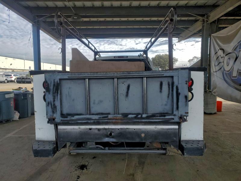 Photo 6 from auction – 2003 GMC SIERRA C25 with VIN 1GTHC24U53E186158