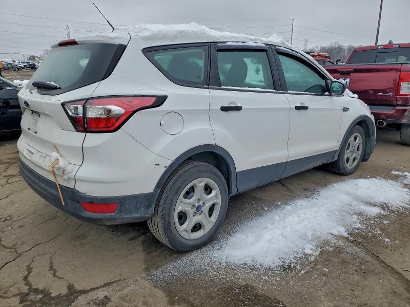 Photo 3 from auction – 2018 FORD ESCAPE with VIN 1FMCU0F76JUA34097