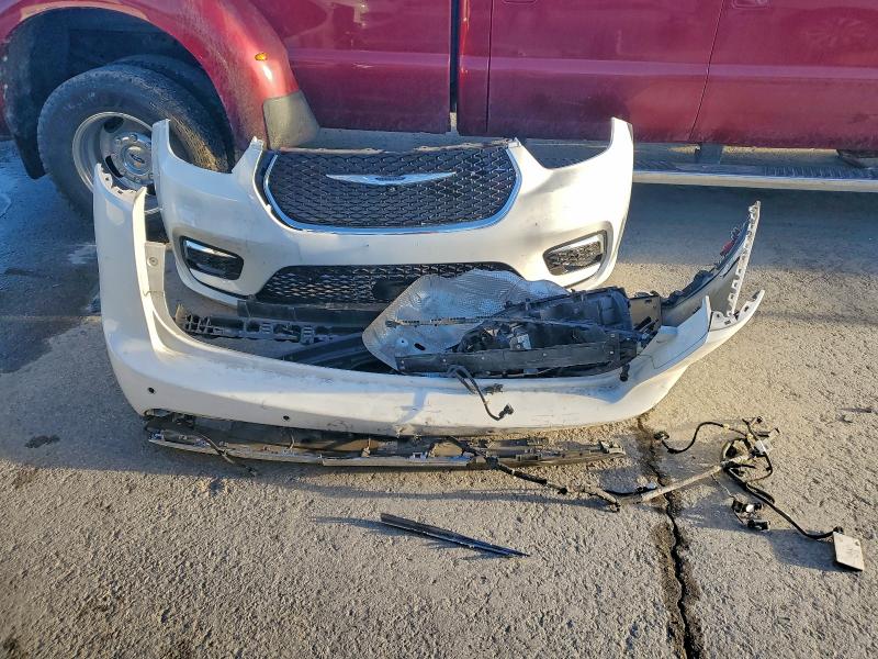 Photo 13 from auction – 2022 CHRYSLER PACIFICA H with VIN 2C4RC1S75NR183536
