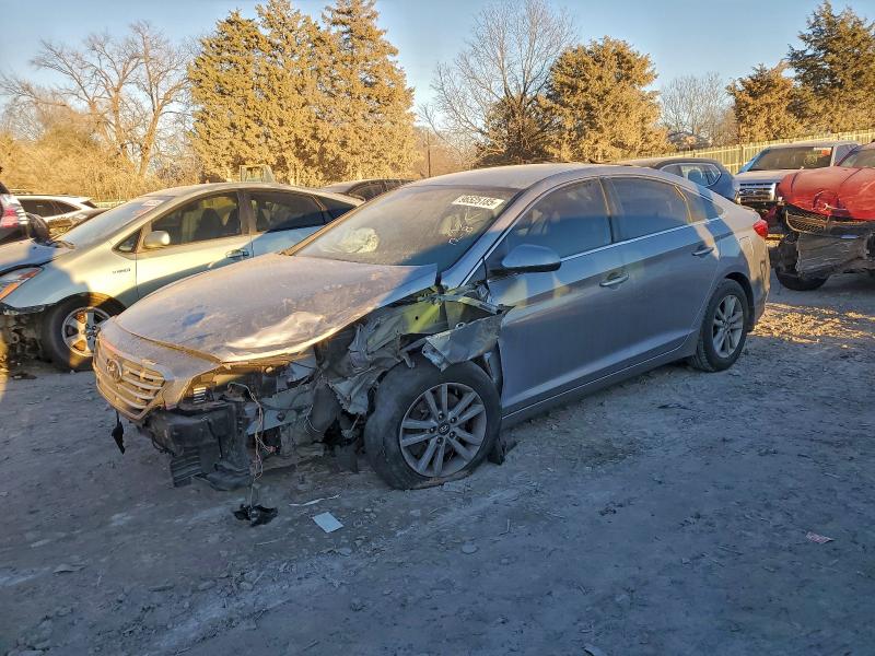 HYUNDAI SONATA SE 2015 with VIN 5NPE24AF0FH020285 - Photo from auction