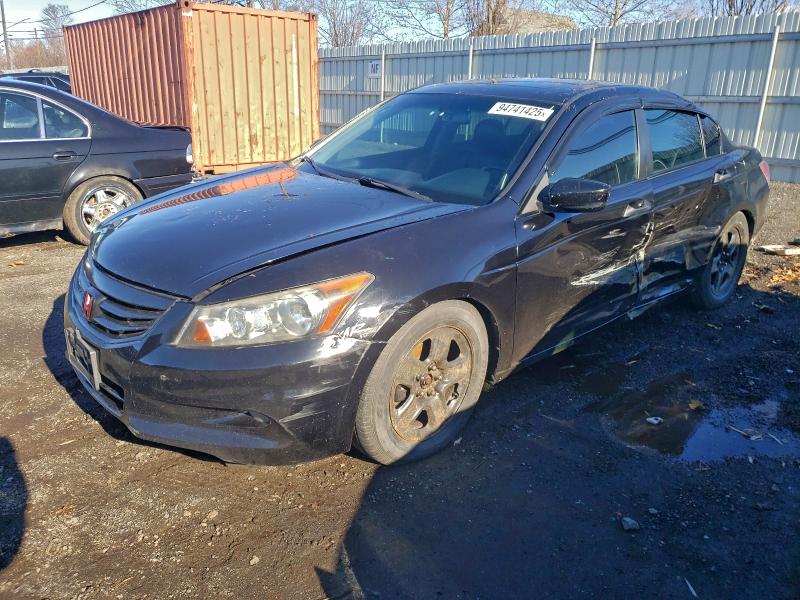 Photo 1 from auction – 2011 HONDA ACCORD EXL with VIN 1HGCP3F85BA008472