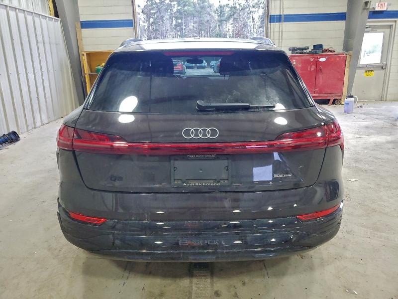 Foto 6 de la subasta – 2024 AUDI Q8 E-TRON con VIN WA15AAGE4RB061373