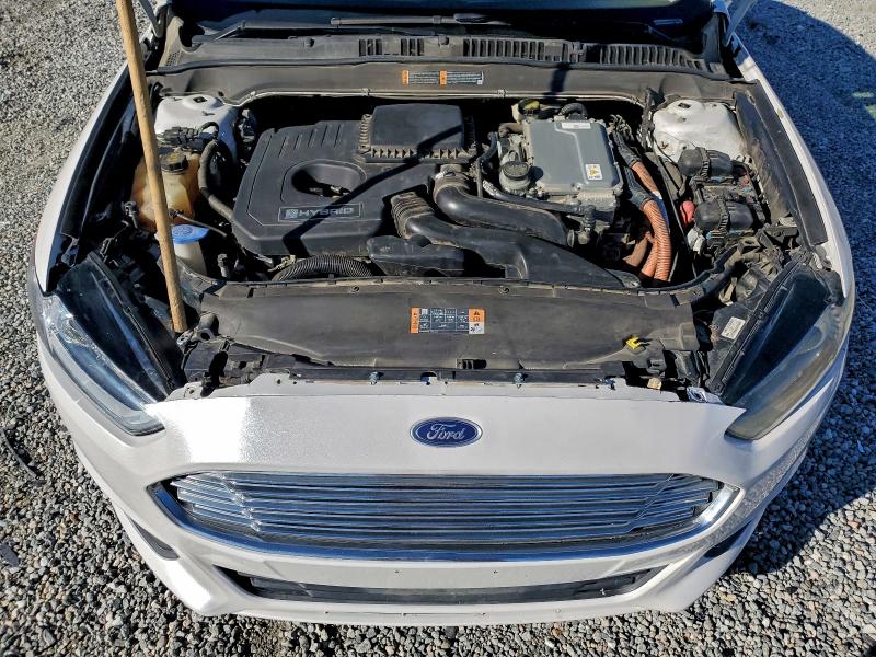 Photo 11 from auction – 2016 FORD FUSION SE with VIN 3FA6P0LU1GR218713