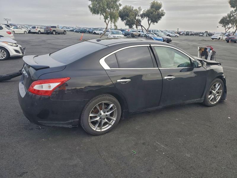 Photo 3 from auction – 2010 NISSAN MAXIMA S with VIN 1N4AA5AP6AC838713