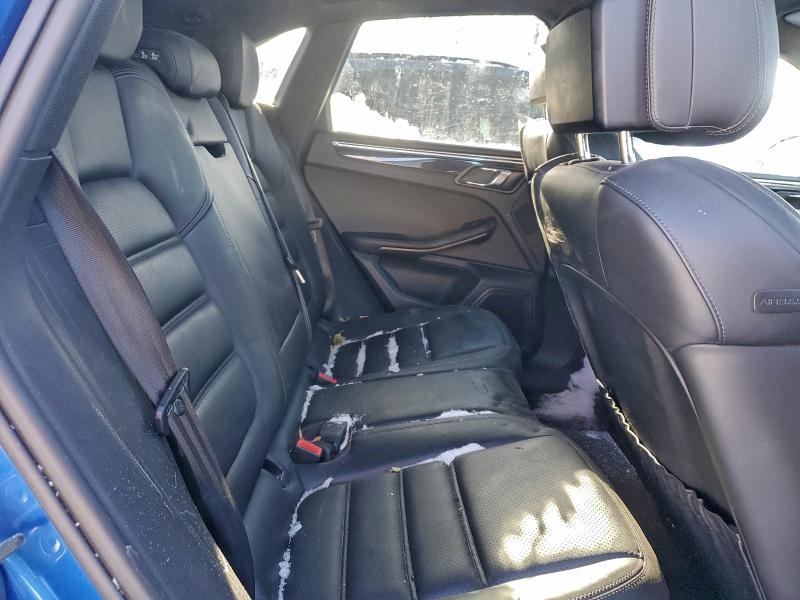 Photo 11 from auction – 2015 PORSCHE MACAN S with VIN WP1AB2A53FLB72209