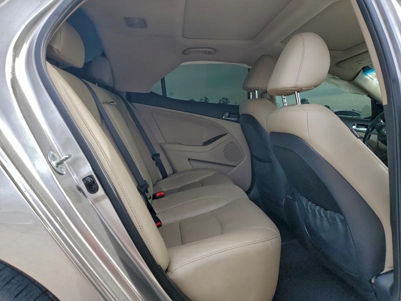 Photo 10 from auction – 2015 KIA OPTIMA EX with VIN 5XXGN4A74FG361578