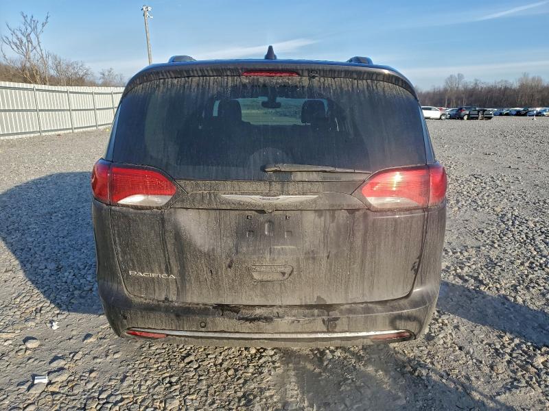 Photo 6 from auction – 2019 CHRYSLER PACIFICA T with VIN 2C4RC1BG0KR721412