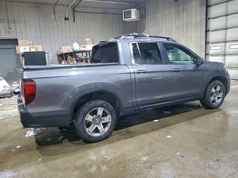 Photo 3 from auction – 2025 HONDA RIDGELINE with VIN 5FPYK3F52SB003334