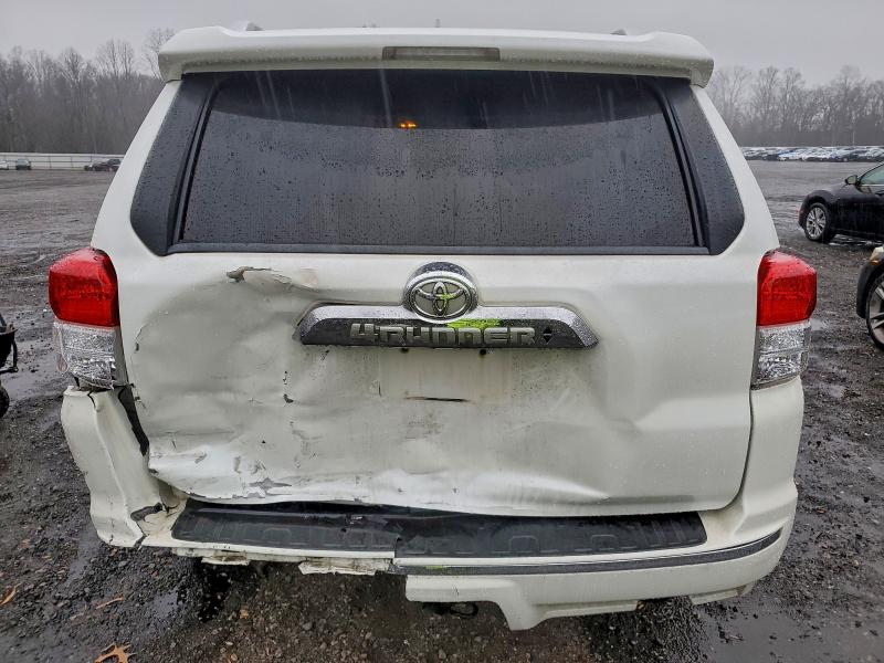 Photo 6 from auction – 2012 TOYOTA 4RUNNER SR with VIN JTEBU5JR6C5093889