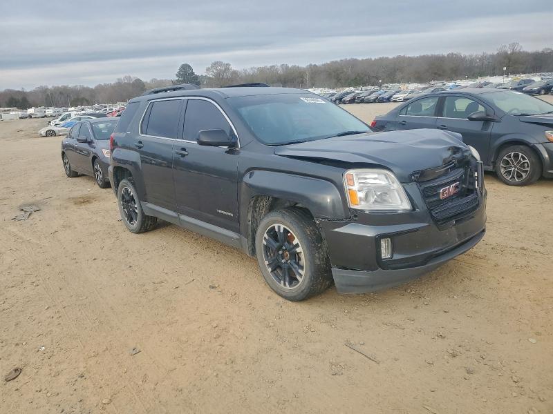 Photo 4 from auction – 2017 GMC TERRAIN SL with VIN 2GKFLPE34H6161469