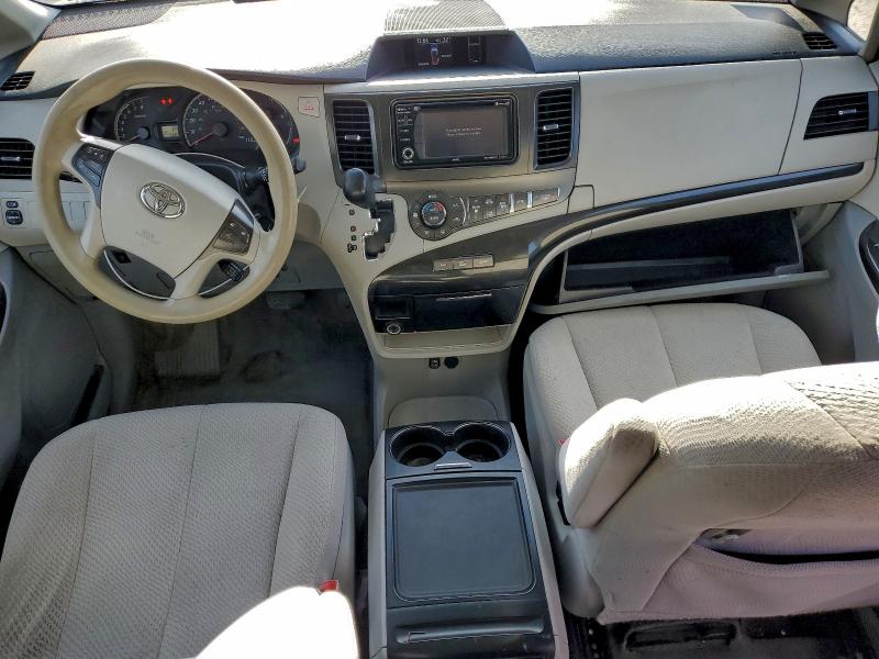 Photo 8 from auction – 2014 TOYOTA SIENNA LE with VIN 5TDKK3DC8ES449973