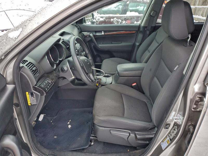 Photo 7 from auction – 2011 KIA SORENTO BA with VIN 5XYKTDA11BG096829