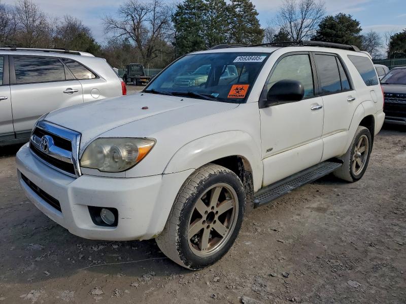 TOYOTA 4RUNNER SR 2006 with VIN JTEZU14R768054380 - Photo from auction