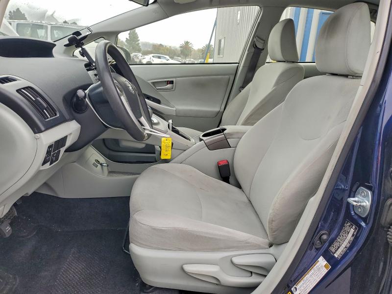 Photo 7 from auction – 2013 TOYOTA PRIUS with VIN JTDKN3DU7D0355200