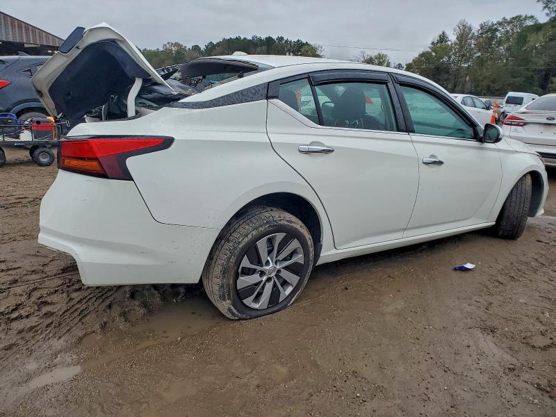 Photo 3 from auction – 2019 NISS ALTIMA with VIN 1N4BL4BV9KC241613
