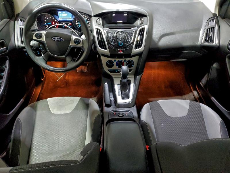 Photo 8 from auction – 2014 FORD FOCUS SE with VIN 1FADP3F27EL365858