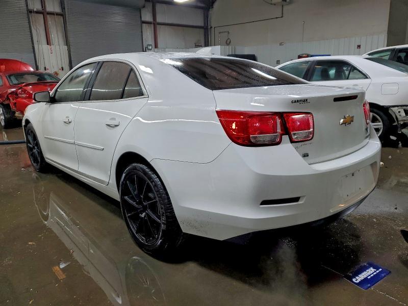 Photo 2 from auction – 2015 CHEVROLET MALIBU 2LT with VIN 1G11D5SL4FU121217