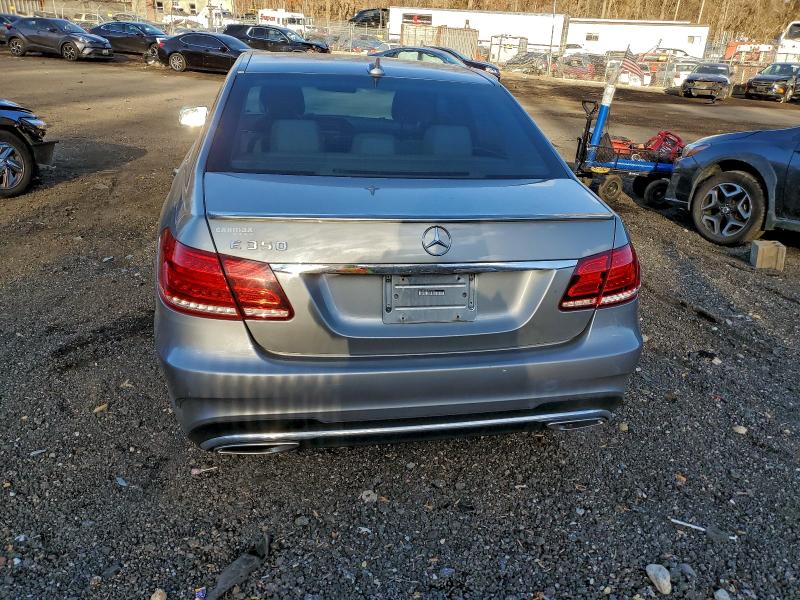 Photo 6 from auction – 2014 MERCEDES-BENZ E 350 with VIN WDDHF5KBXEA878331