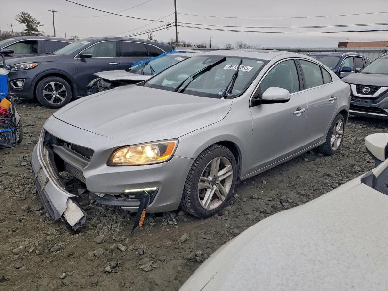 Photo 1 from auction – 2015 VOLVO S60 PREMIE with VIN YV1612TK8F1341269