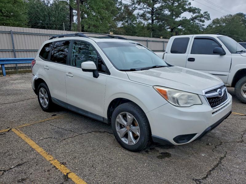 Photo 4 from auction – 2015 SUBARU FORESTER 2 with VIN JF2SJADCXFH485209