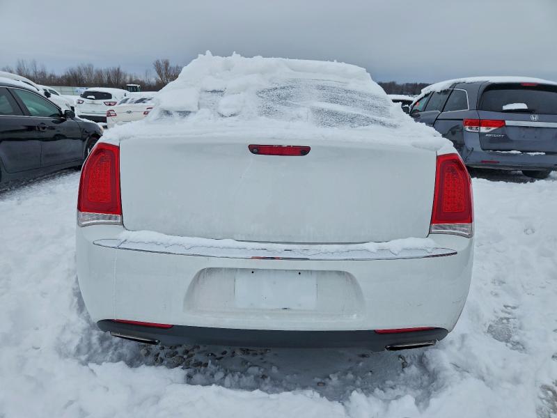 Photo 6 from auction – 2020 CHRYSLER 300 with VIN 2C3CCAEG9LH128046