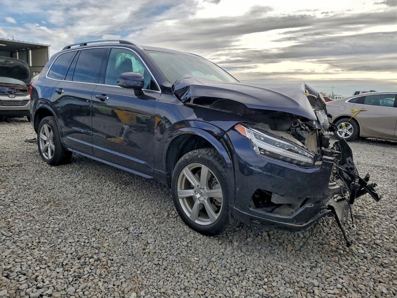Photo 4 from auction – 2016 VOLVO XC90 T8 with VIN YV4BC0PK8G1068247