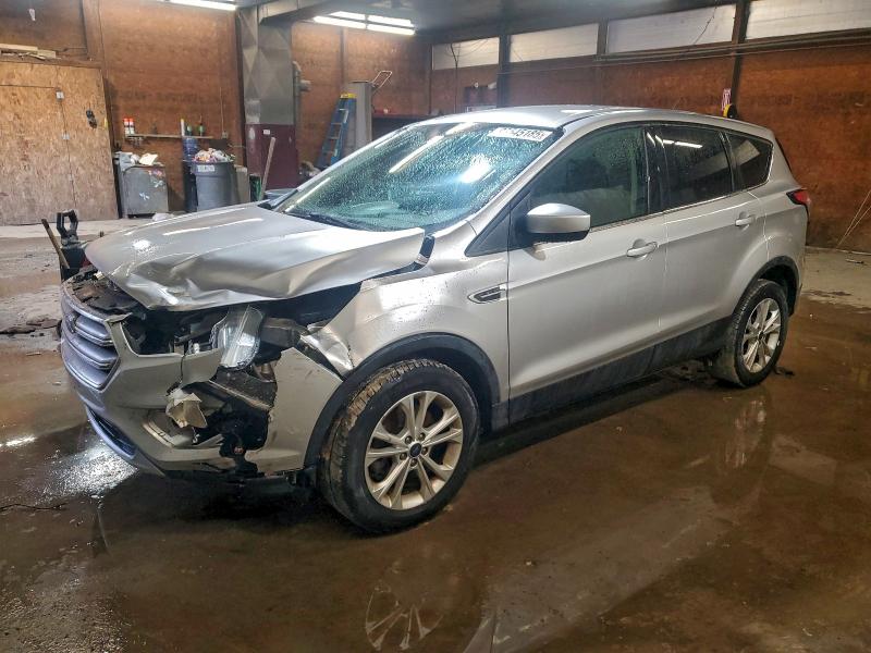 Photo 1 from auction – 2017 FORD ESCAPE SE with VIN 1FMCU9GD1HUC21217