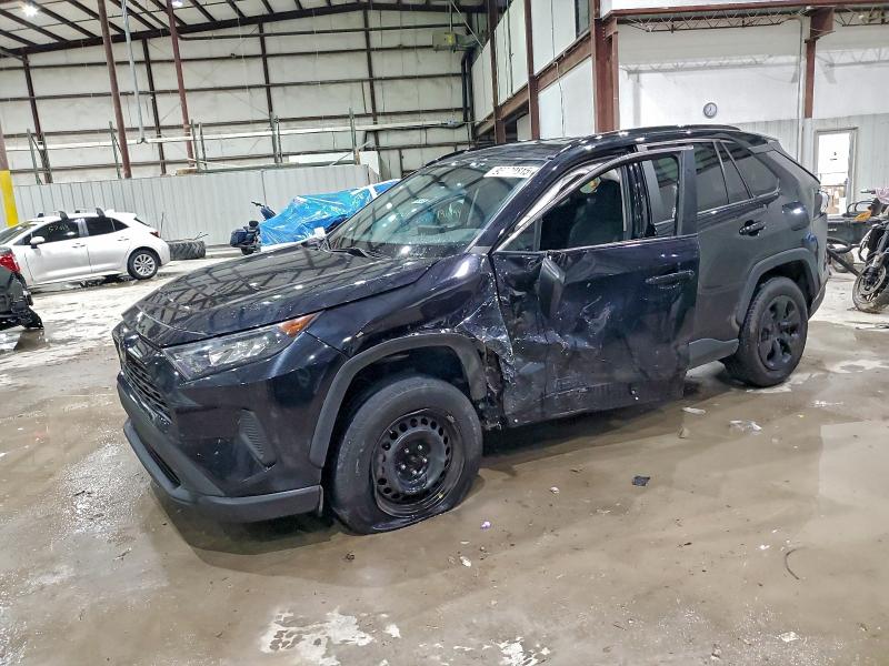 TOYOTA RAV4 LE 2020 with VIN 2T3F1RFV4LC092830 - Photo from auction