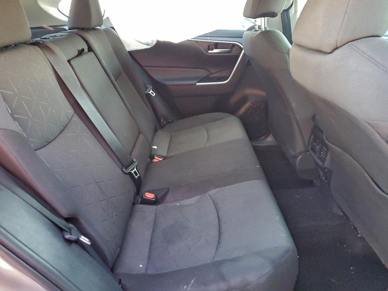 Photo 11 from auction – 2023 TOYOTA RAV4 XLE with VIN 2T3W1RFV2PC226644