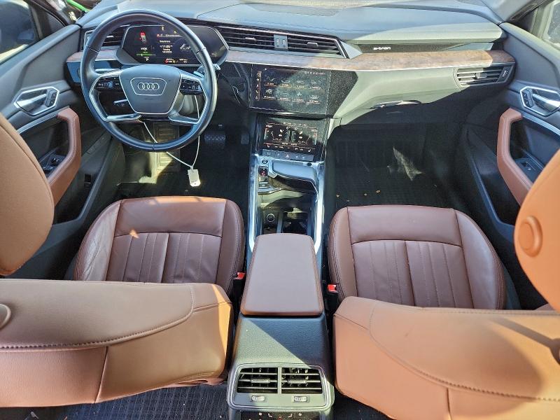 Photo 8 from auction – 2022 AUDI E-TRON PRE with VIN WA1AAAGE7NB027789