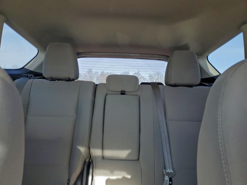 Photo 10 from auction – 2017 FORD ESCAPE SE with VIN 1FMCU0GD3HUA40986
