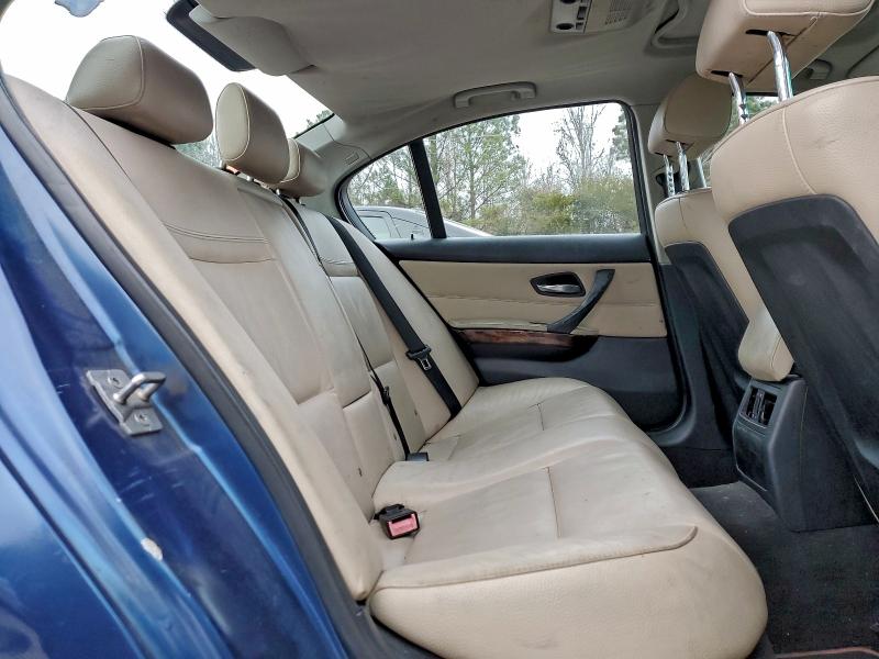 Photo 10 from auction – 2011 BMW 328 I with VIN WBAPH7C52BE850013