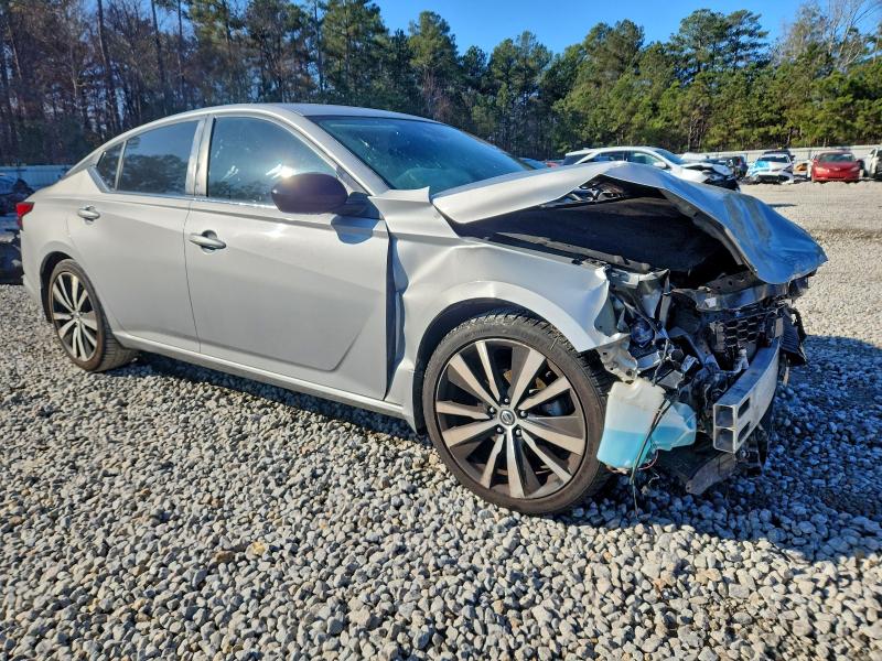 Photo 4 from auction – 2022 NISSAN ALTIMA SR with VIN 1N4BL4CV1NN423233