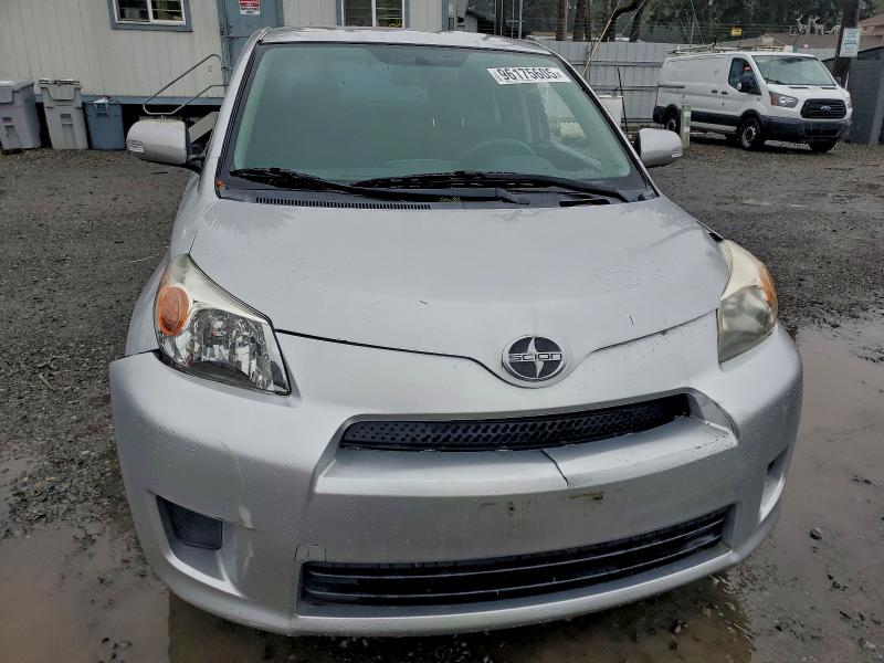 Photo 5 from auction – 2008 TOYOTA SCION XD with VIN JTKKU10478J025188