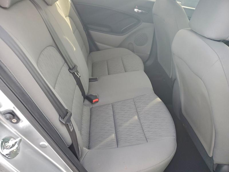 Photo 10 from auction – 2016 KIA FORTE LX with VIN KNAFK4A67G5481437