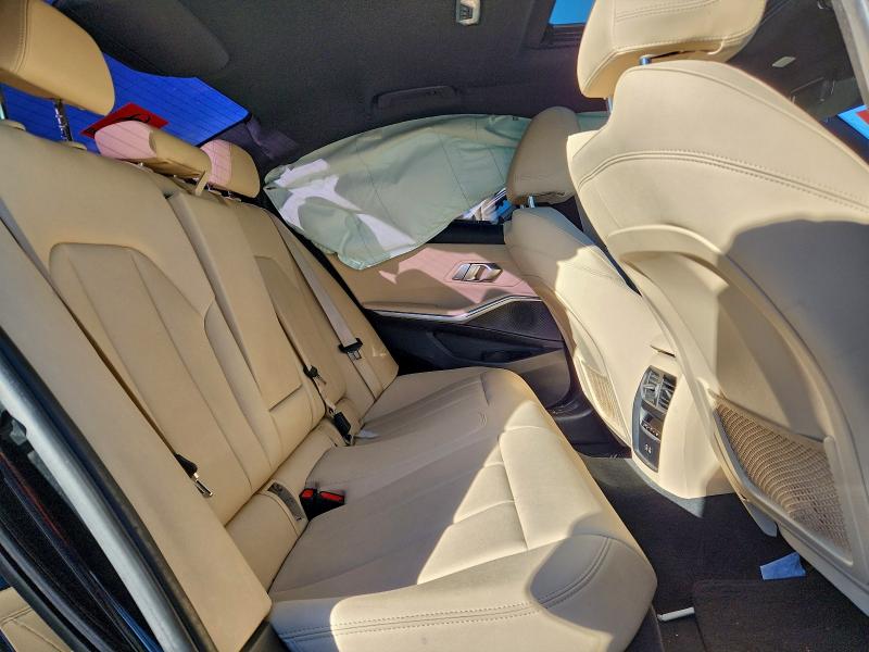 Photo 10 from auction – 2021 BMW 330I with VIN 3MW5R1J00M8B59464