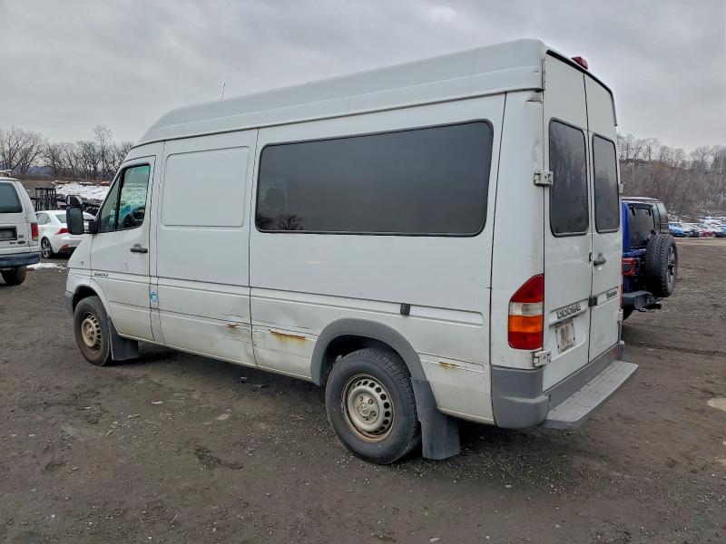 Photo 2 from auction – 2006 DODGE SPRINTER with VIN WD0PD644465906402