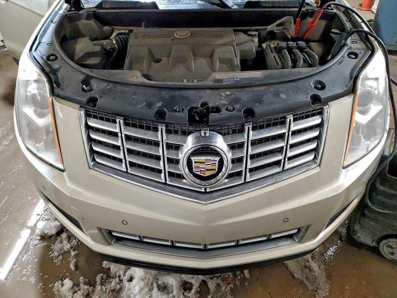 Photo 12 from auction – 2014 CADILLAC SRX LUXURY with VIN 3GYFNEE3XES673500