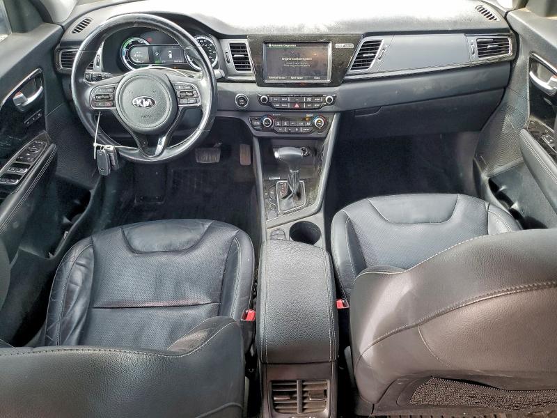 Photo 8 from auction – 2017 KIA NIRO EX TO with VIN KNDCE3LC5H5059162