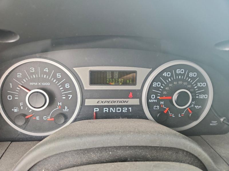 Photo 9 from auction – 2006 FORD EXPEDITION with VIN 1FMPU15566LA34427