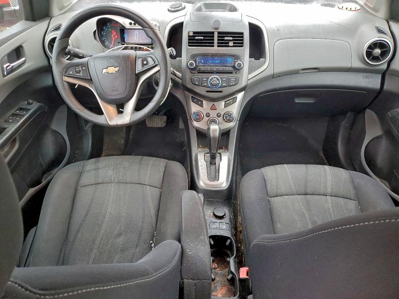 Photo 8 from auction – 2012 CHEVROLET SONIC LT with VIN 1G1JC6SH7C4149769