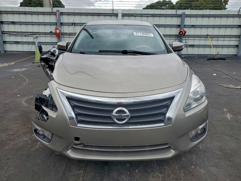 Photo 5 from auction – 2015 NISSAN ALTIMA 2.5 with VIN 1N4AL3AP0FC246133