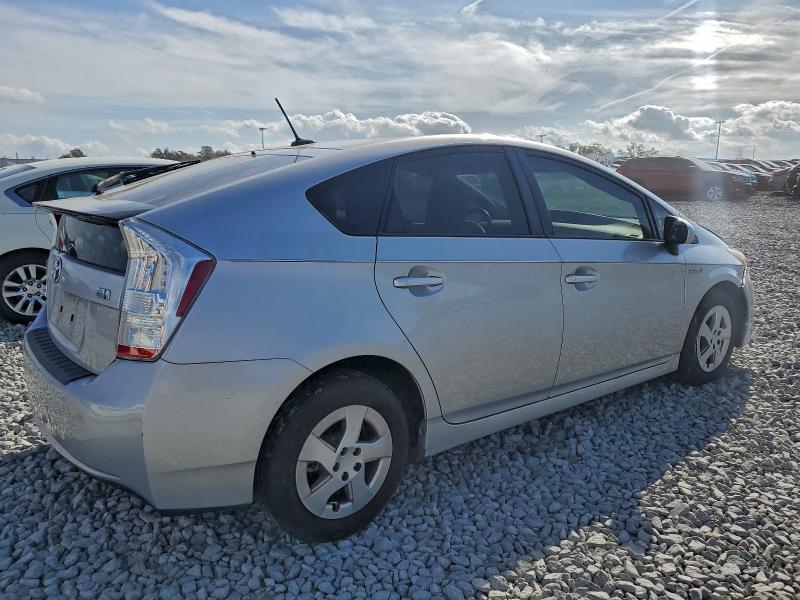 Photo 3 from auction – 2010 TOYOTA PRIUS with VIN JTDKN3DU8A0079105