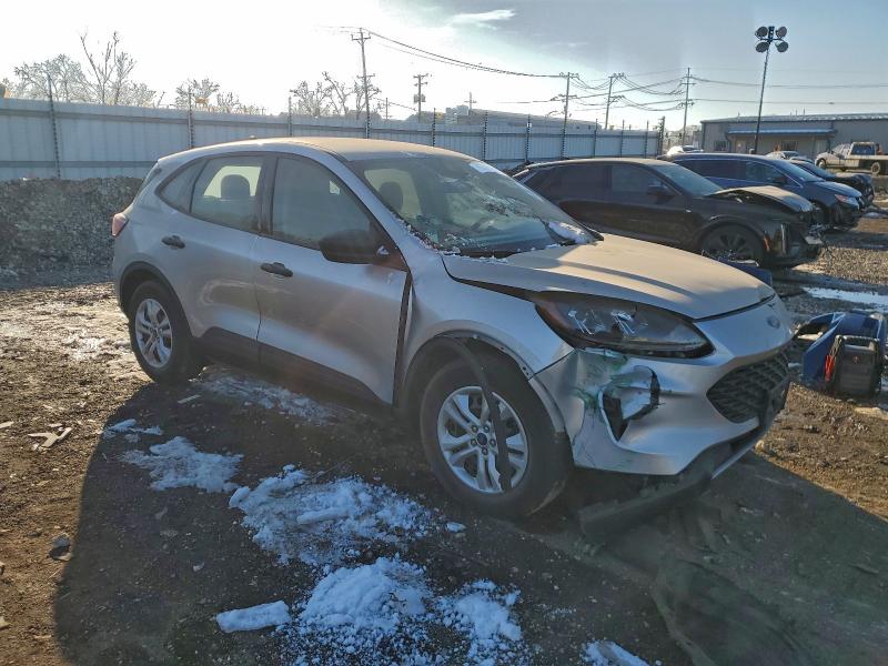 Photo 4 from auction – 2020 FORD ESCAPE S with VIN 1FMCU0F62LUC77187